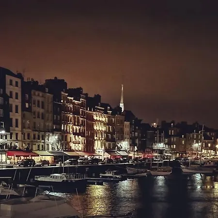 O P'tit 44 + Terrasse Dans Le Vieux Honfleur