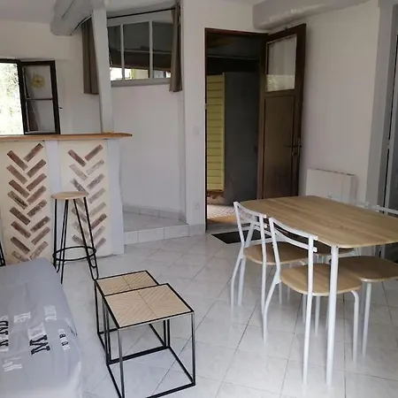 O P'tit 44 + Terrasse Dans Le Vieux Lägenhet