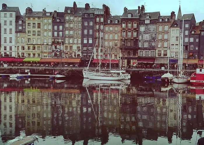 O P'tit 44 + Terrasse Dans Le Vieux *